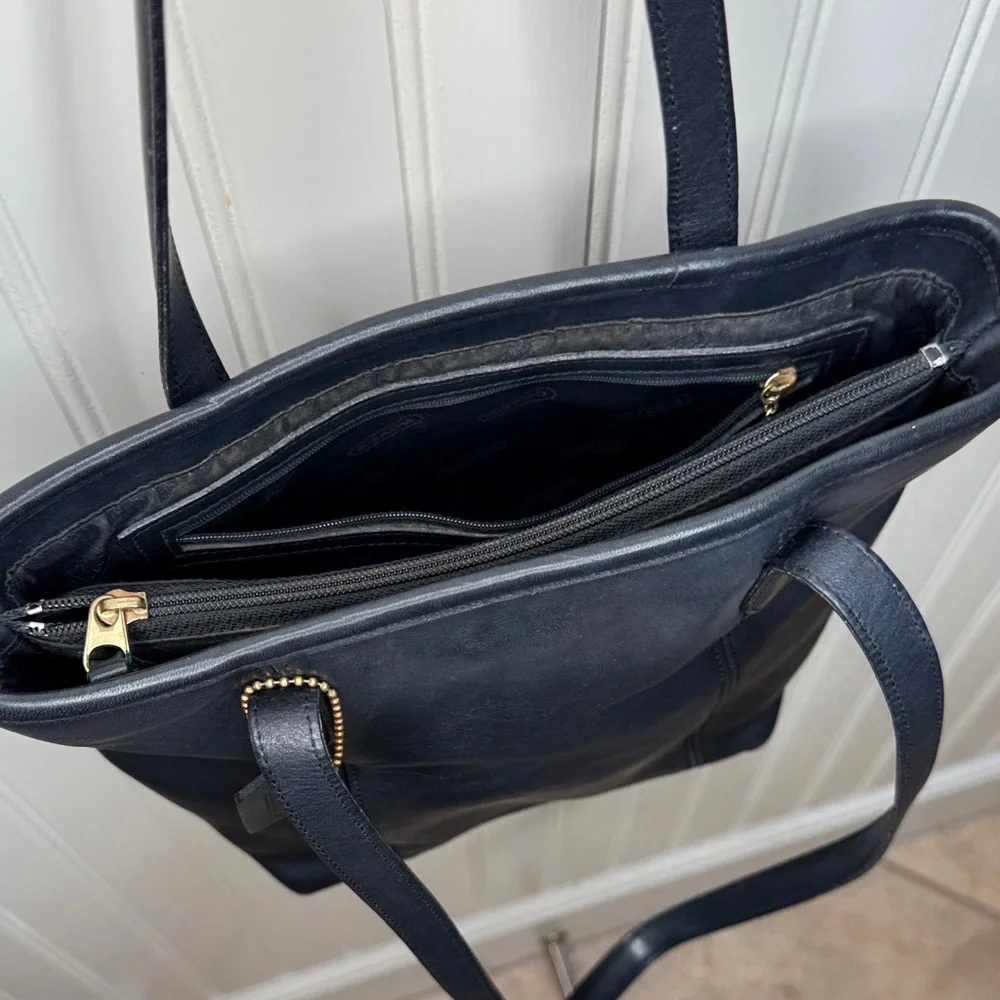 COACH Vintage Leather Legacy Lunch Tote Shopper 9077‎ Two Strap Shoulder Bag